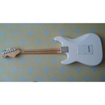 Custom Shop White Fender Stratocaster Guitar