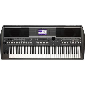 Yamaha PSR-S670 61-Key Arranger Workstation