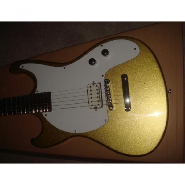Custom Shop Mosrite 1965 Adventure Electric Guitar Gold