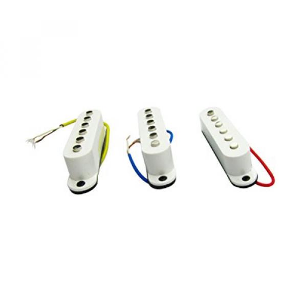 Musiclily 48/50/52MM Single Coil Strat Neck Middle Bridge Pickups Set for Fender ST Stratocaster Electric Guitar, White Cover